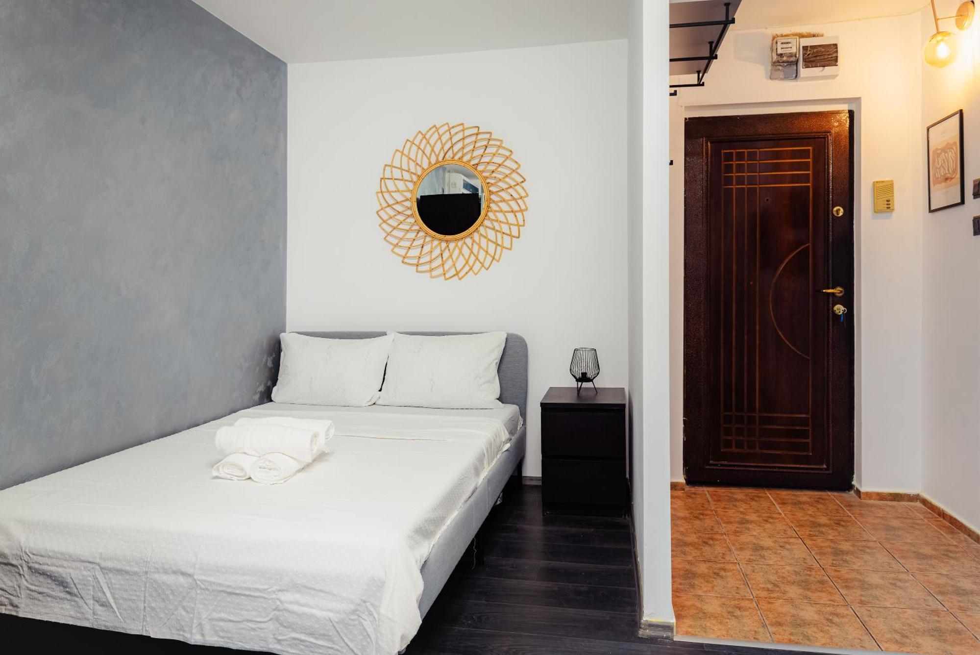 Central Modern Apartment - Victory Square Near Government Building بوخارست المظهر الخارجي الصورة